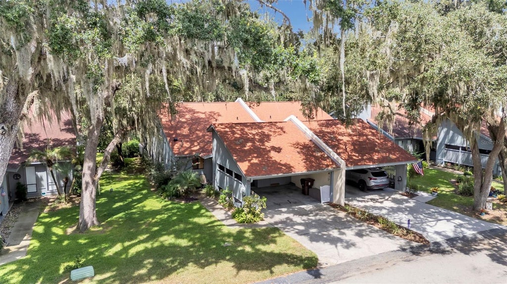 Photo of 6627 Sweetbriar Lane, Lakeland, FL 33813 (MLS # L4964653)