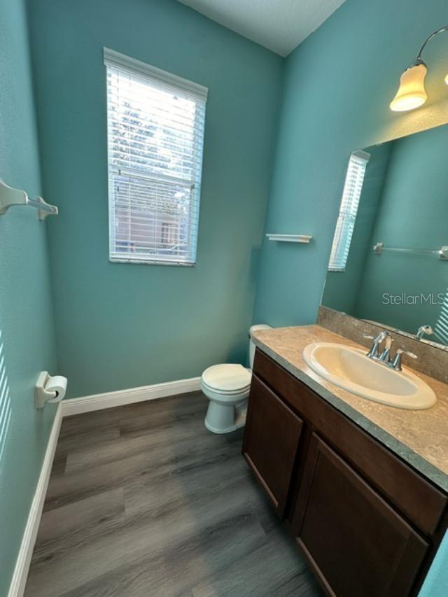 SIGNATURE LAKES PH 02 A B H I J - Residential Lease