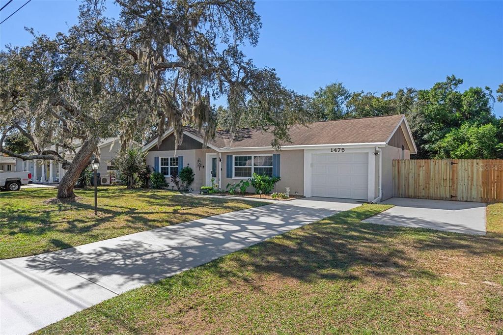 Photo of 1475 Bishop Road, Spring Hill, FL 34608 (MLS # W7880741)