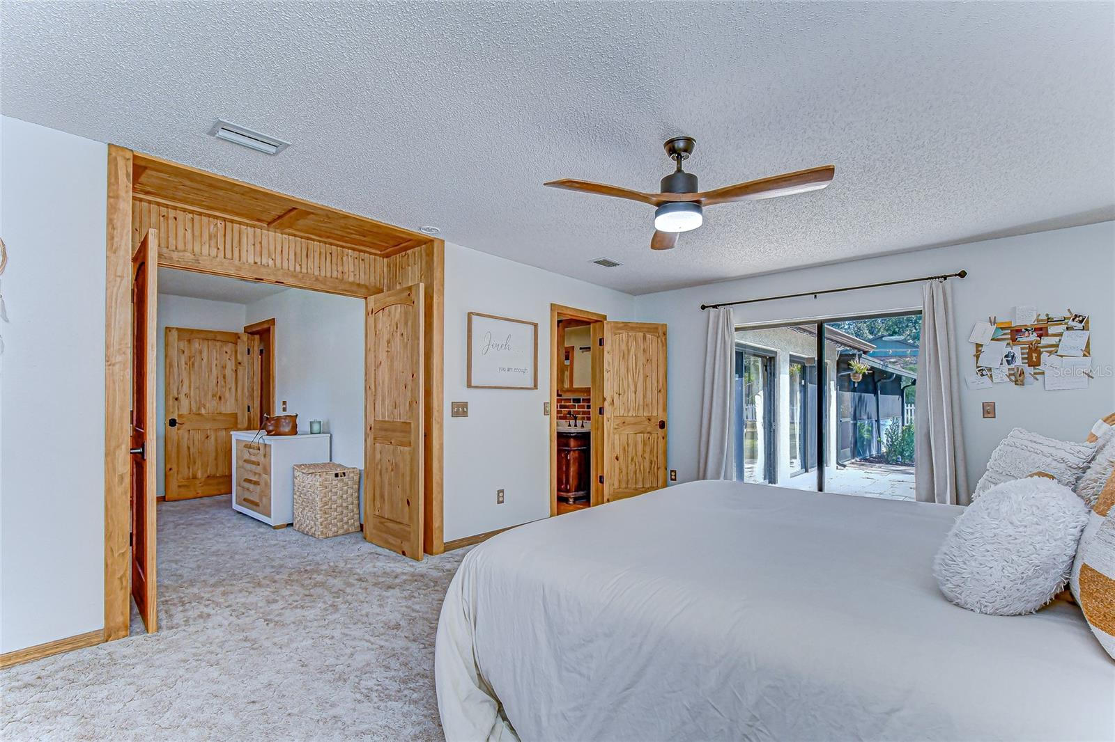 HICKORY RIDGE - Residential