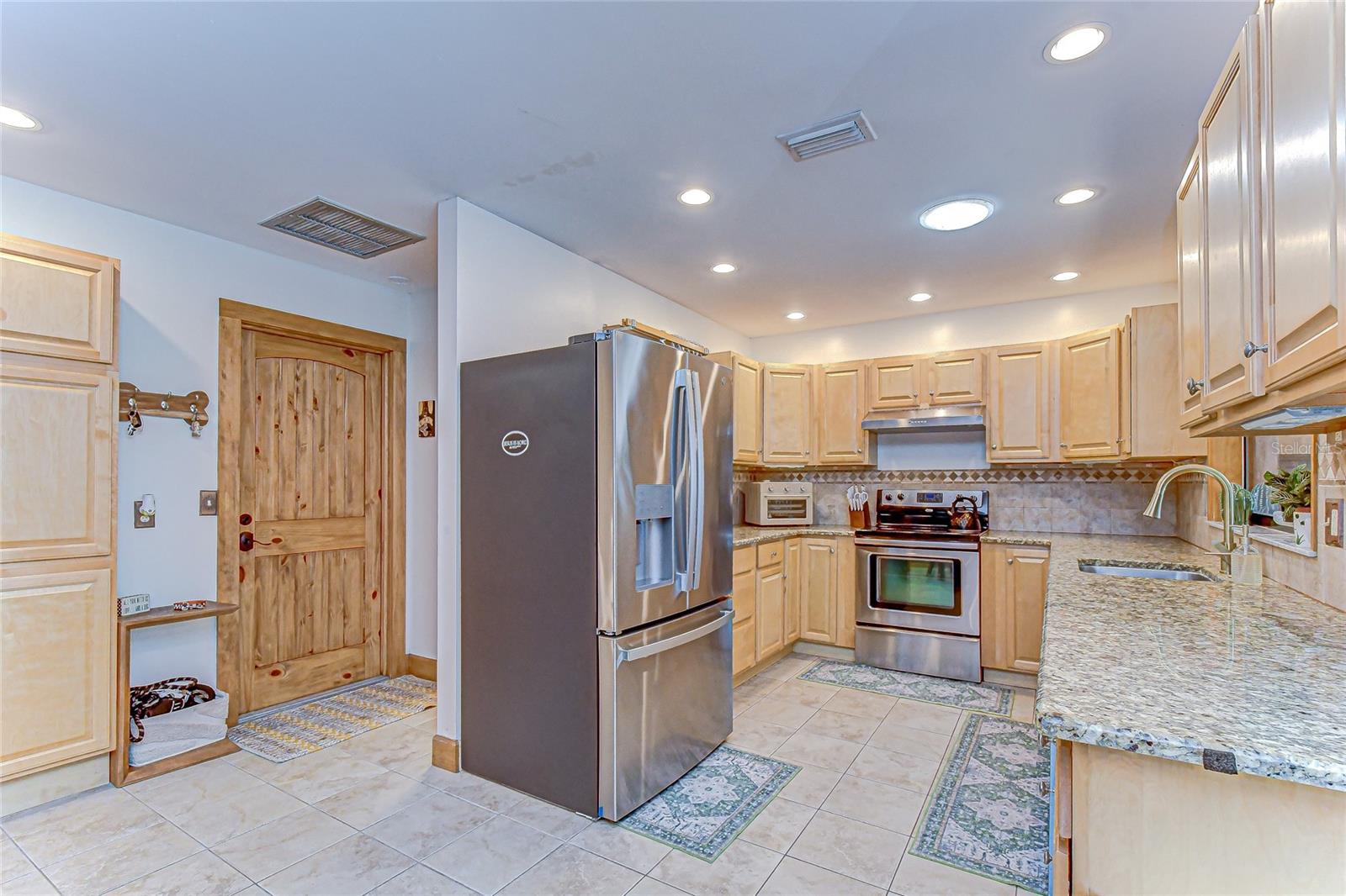 HICKORY RIDGE - Residential