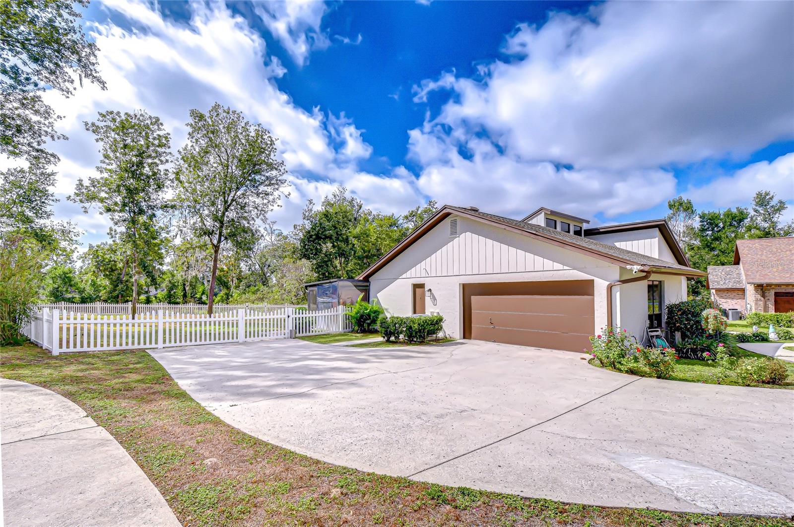 HICKORY RIDGE - Residential