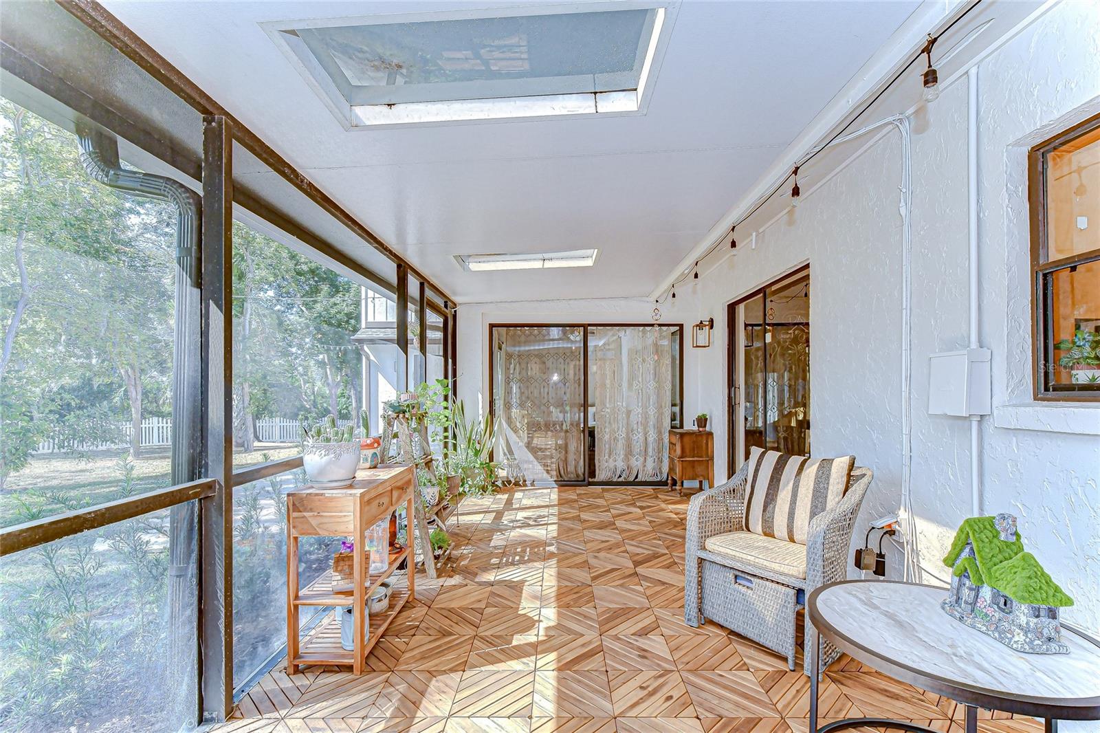 HICKORY RIDGE - Residential