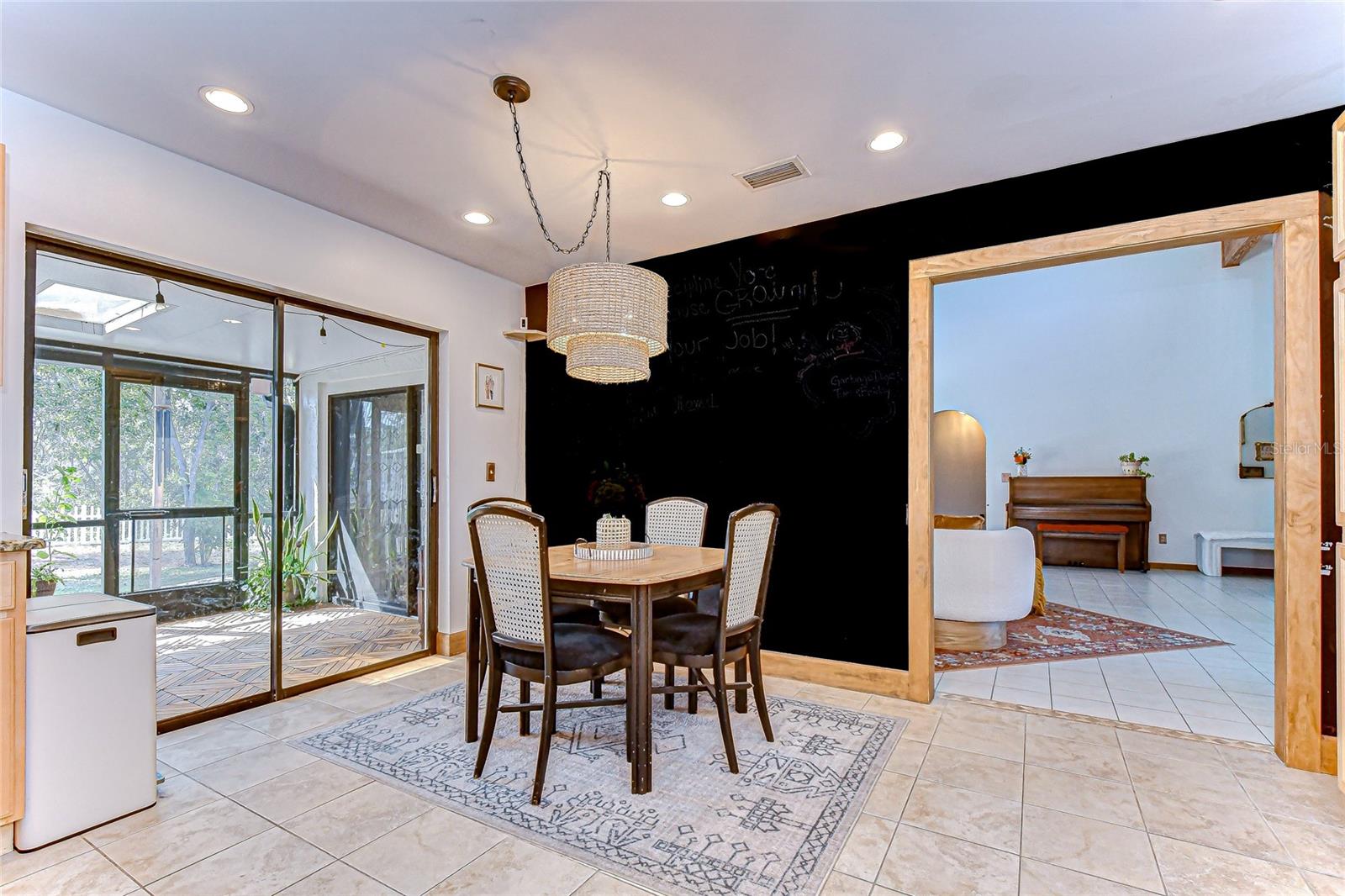 HICKORY RIDGE - Residential