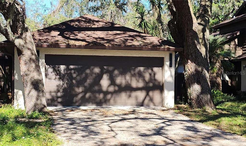 Photo of 4512 Sweetwater Lake Drive #10, Tampa, FL 33613 (MLS # TB8539348)