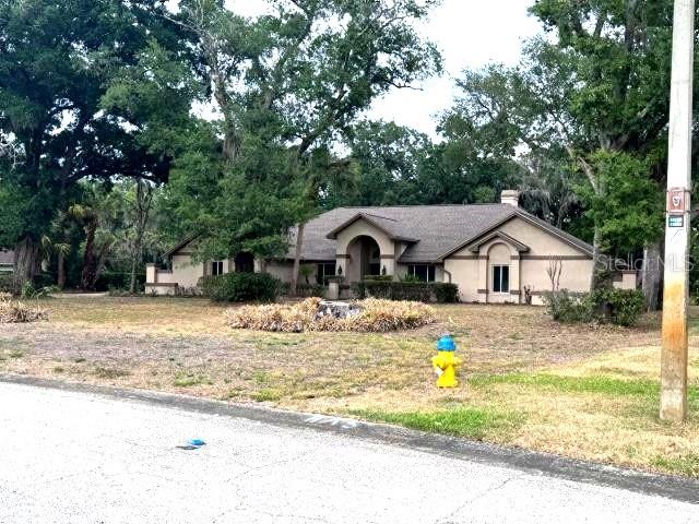 911 CENTERBROOK DRIVE