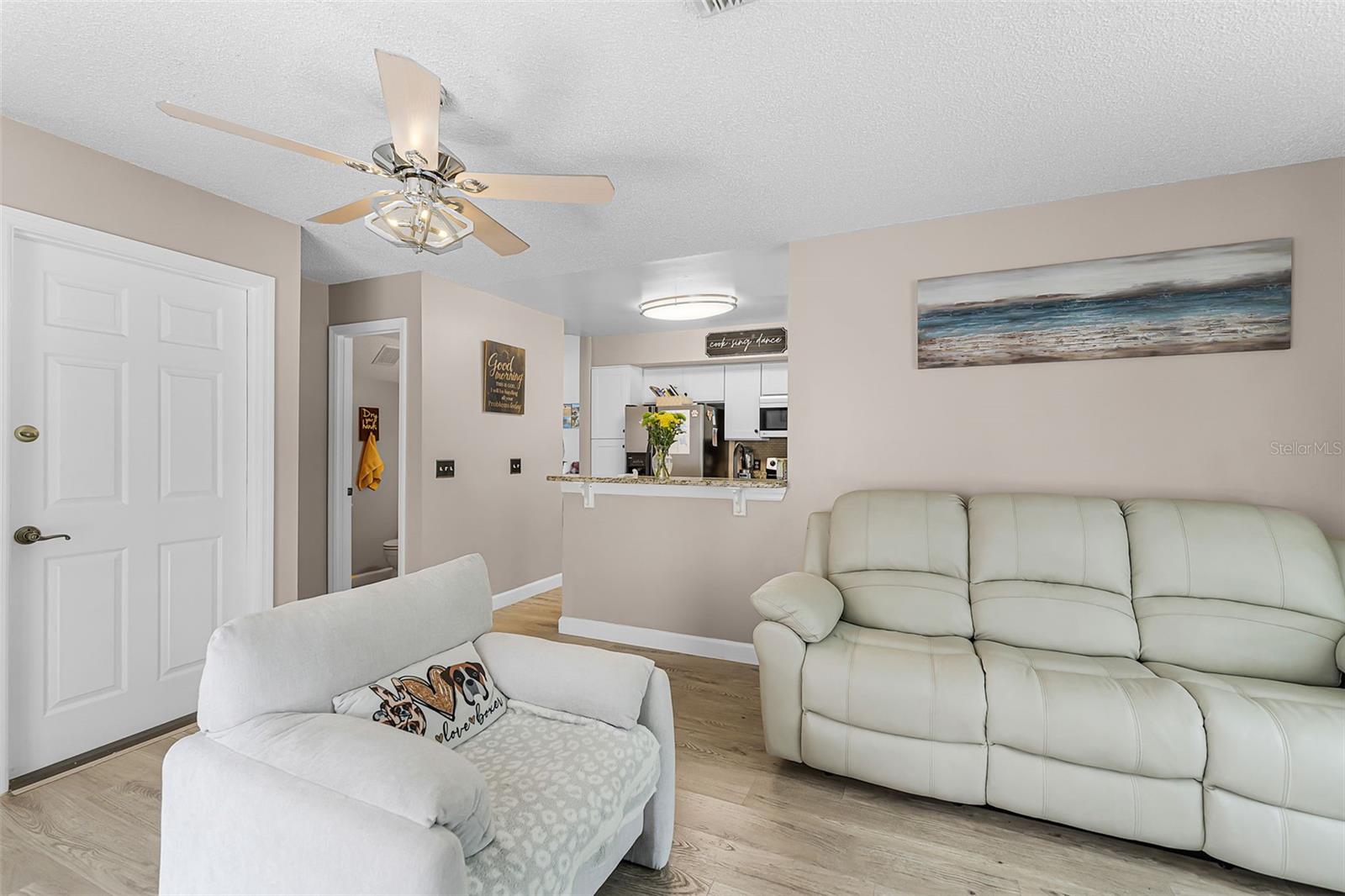 GREENWOOD LAKES UNIT D-3B 1ST ADD - Residential