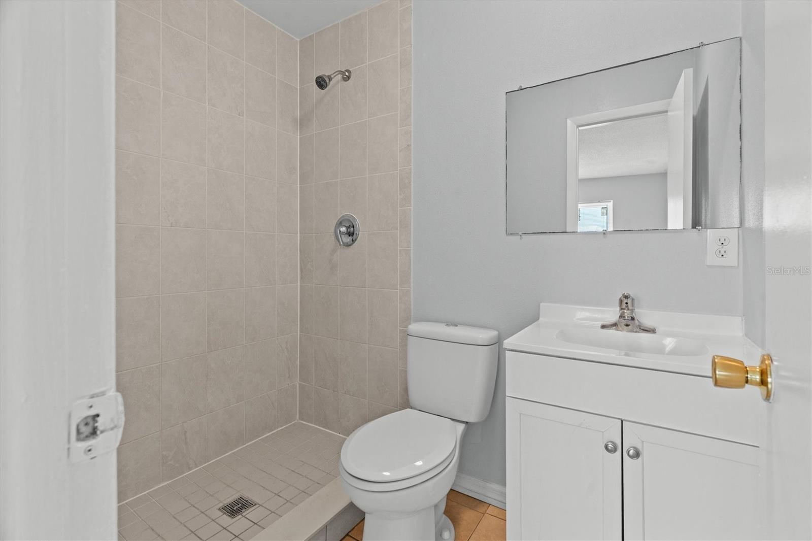 LAKE JEWELL HEIGHTS - Residential