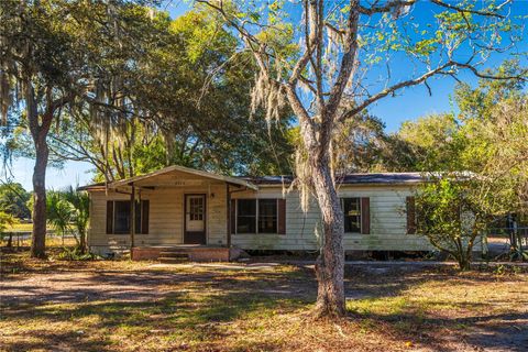 A home in OCKLAWAHA