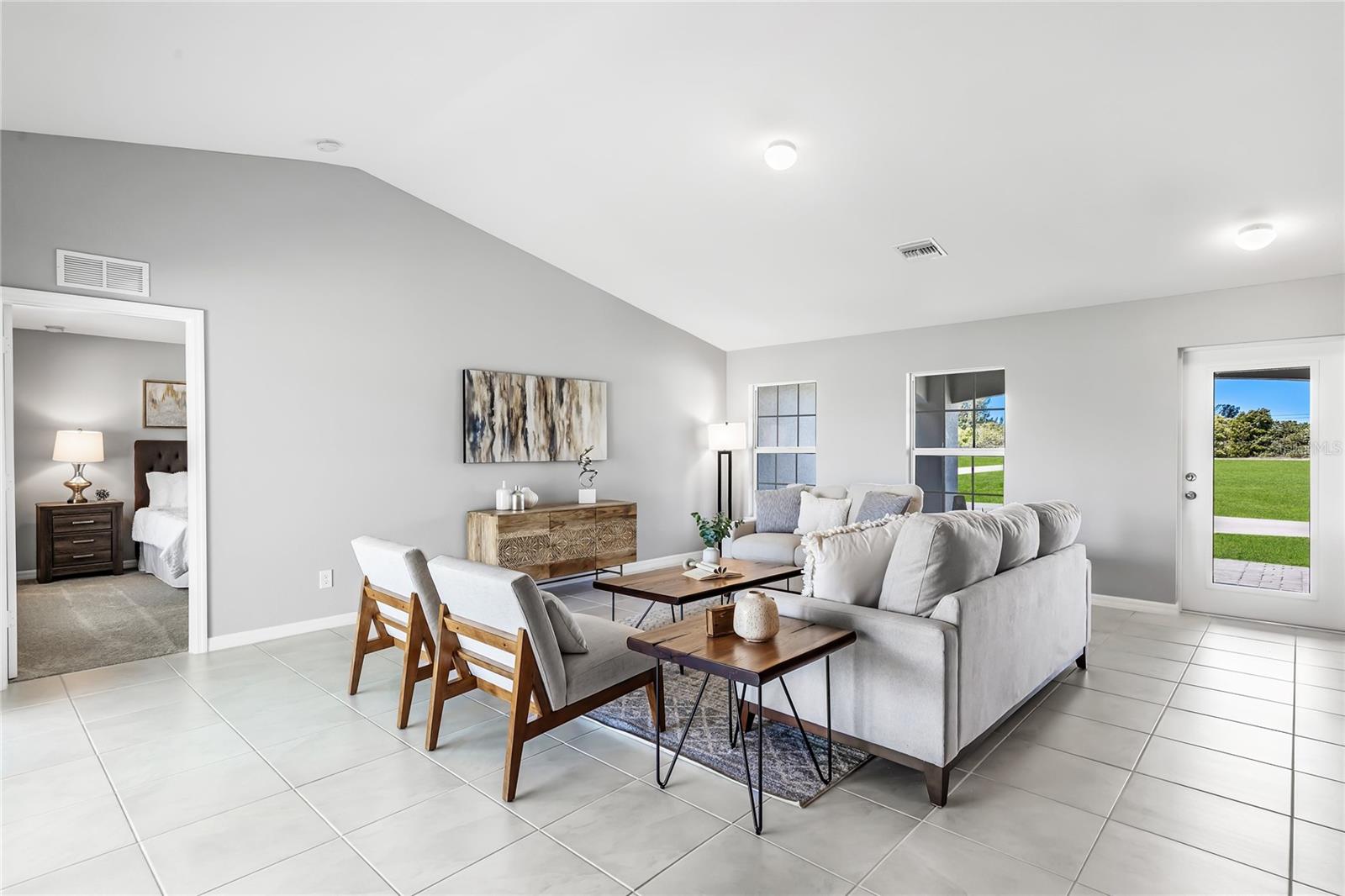 1573 - PORT CHARLOTTE SUB 26 - Residential