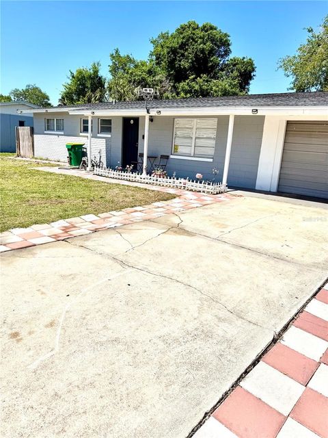 Photo of 2474 Dianne Drive, Cocoa, FL 32926 (MLS # S5146358)