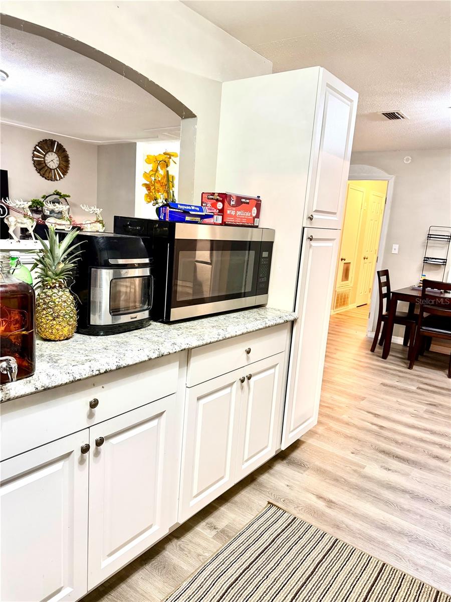 MELROSE MANOR UN 3 - Residential