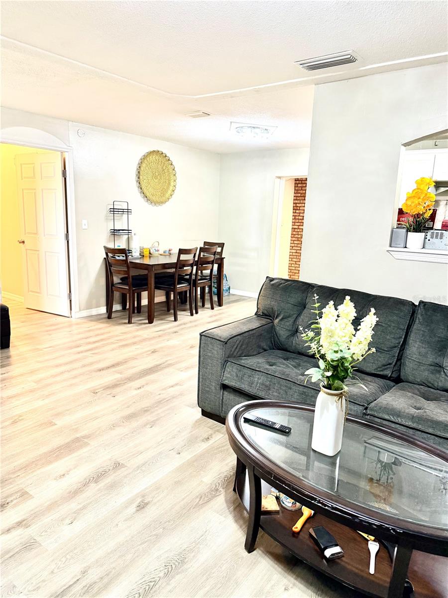 MELROSE MANOR UN 3 - Residential