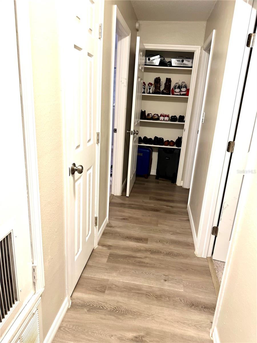 MELROSE MANOR UN 3 - Residential