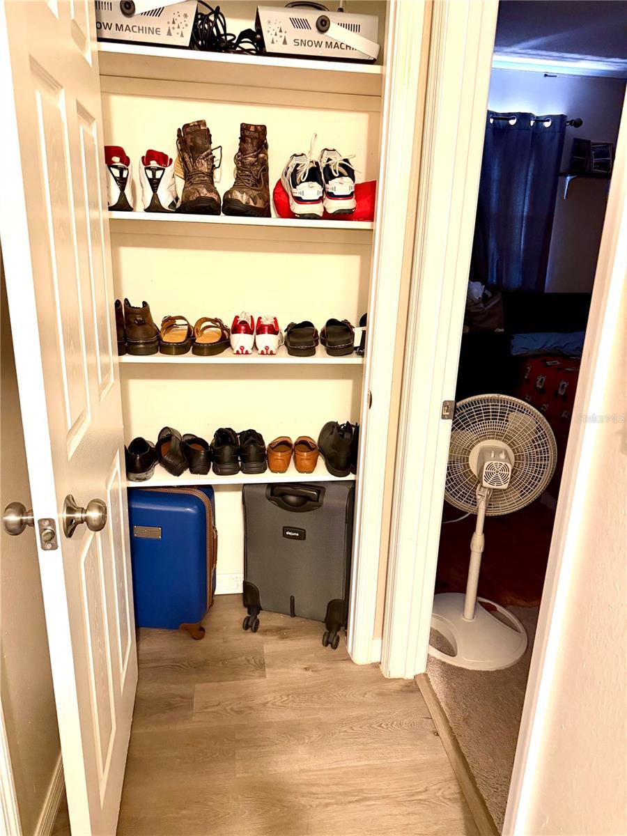 MELROSE MANOR UN 3 - Residential