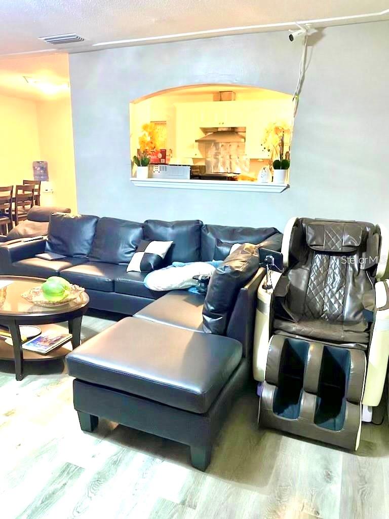 MELROSE MANOR UN 3 - Residential