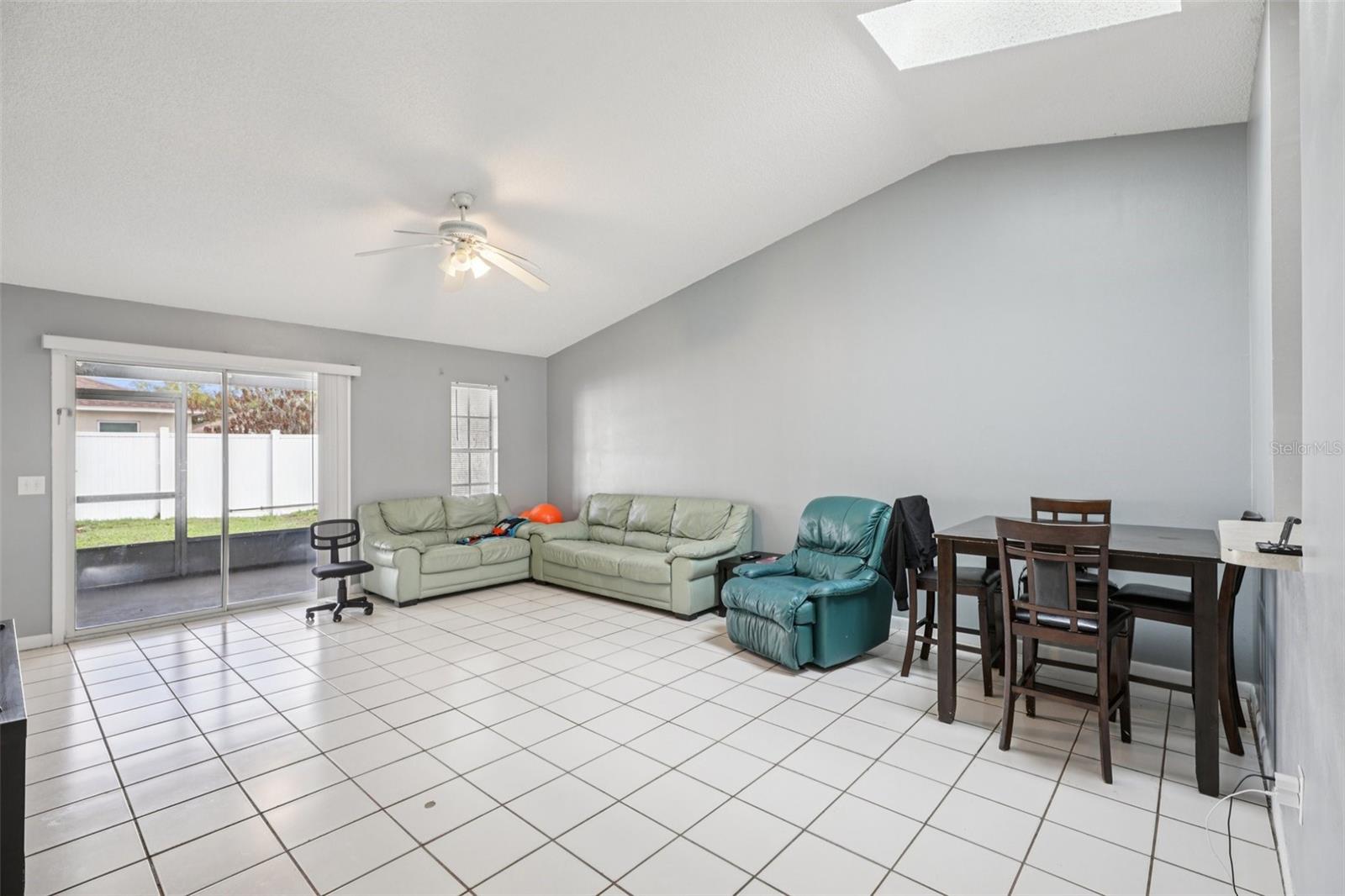 POINCIANA NBRHD 05 NORTH VILLAGE 03 - Residential Income