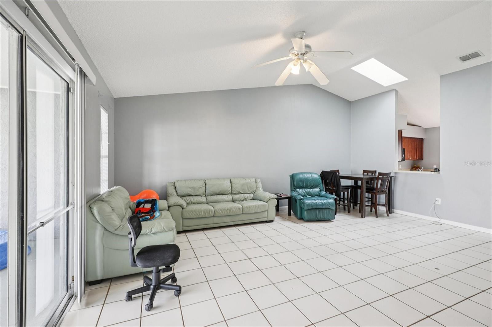 POINCIANA NBRHD 05 NORTH VILLAGE 03 - Residential Income