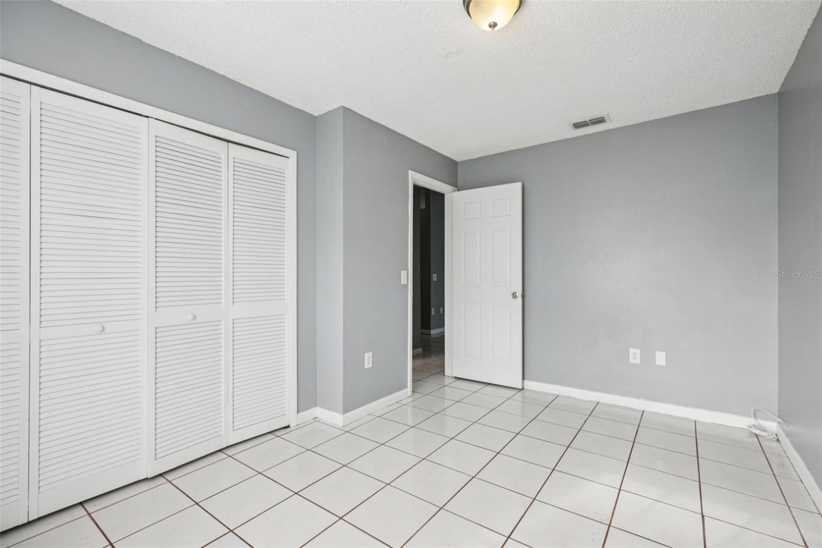 POINCIANA NBRHD 05 NORTH VILLAGE 03 - Residential Income