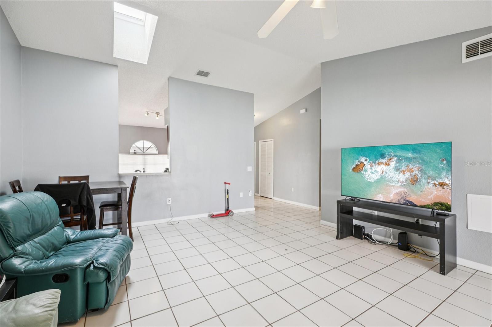 POINCIANA NBRHD 05 NORTH VILLAGE 03 - Residential Income