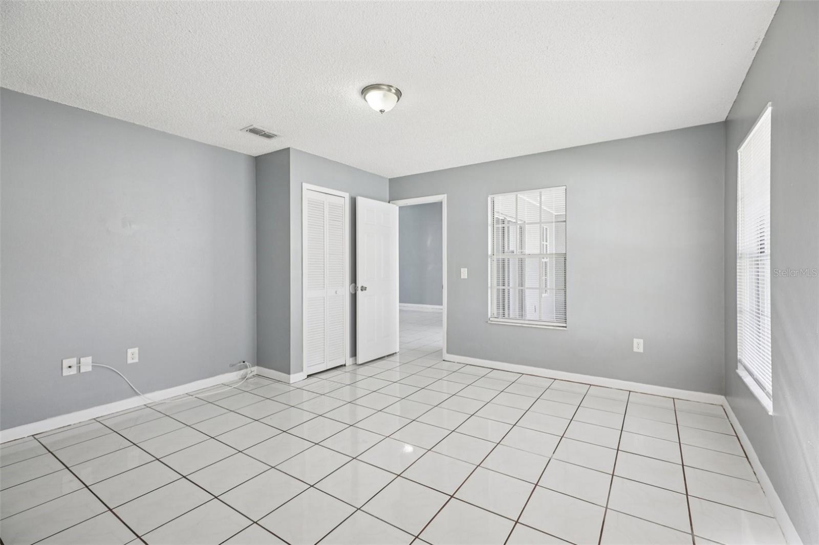 POINCIANA NBRHD 05 NORTH VILLAGE 03 - Residential Income