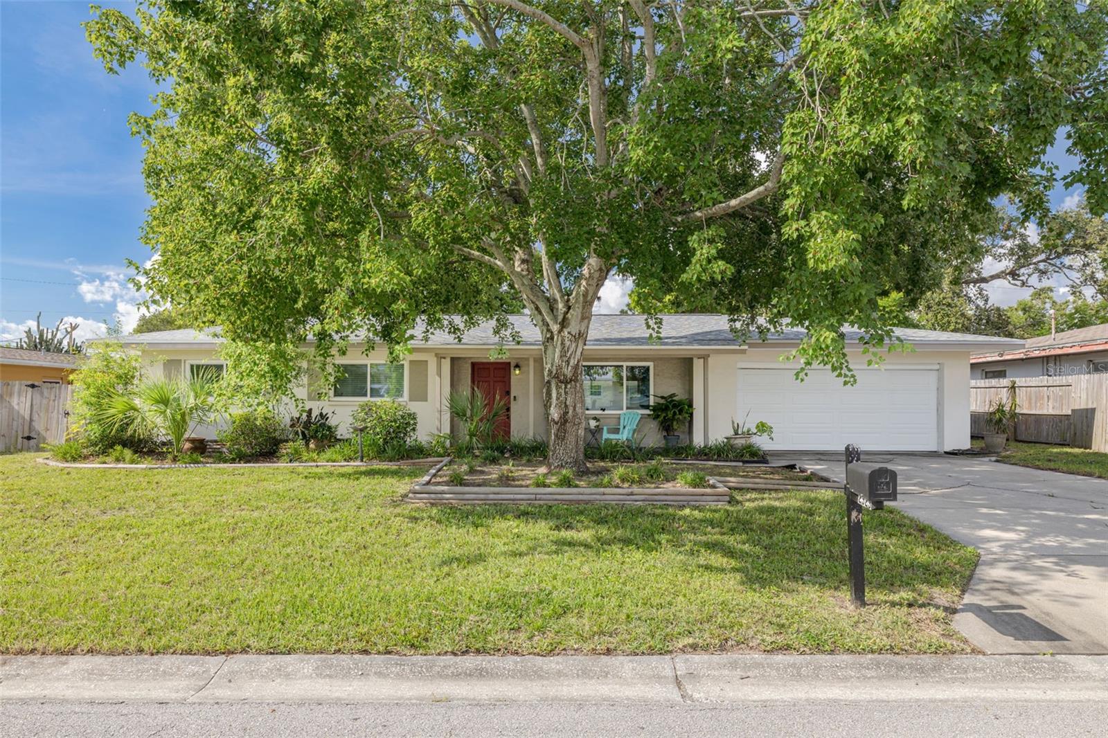 Welcome to 2323 Anna Ave, a spacious and well-maintained 4-bedroom, 2-bathroom home for rent in the heart of Clearwater, FL. This versatile property is available either fully furnished as-is or unfurnished, giving you the flexibility to make it your own. Inside, you'll find comfortable living areas, a functional kitchen, and generous natural light throughout. The large backyard offers the perfect setting for relaxing, entertaining, or enjoying Florida' year-round sunshine. Situated in a quiet residential neighborhood, this home is ideally located just minutes from Clearwater Beach and Downtown Clearwater. With convenient access to major roadways like US-19 and Gulf-to-
Bay Blvd, commuting to Tampa, St. Pete, or the airport is a breeze. Outdoor enthusiasts will appreciate the proximity to Coachman Park, BayCare Ballpark, and numerous golf courses and nature preserves. Contact us today to schedule a private showing and explore rental terms.