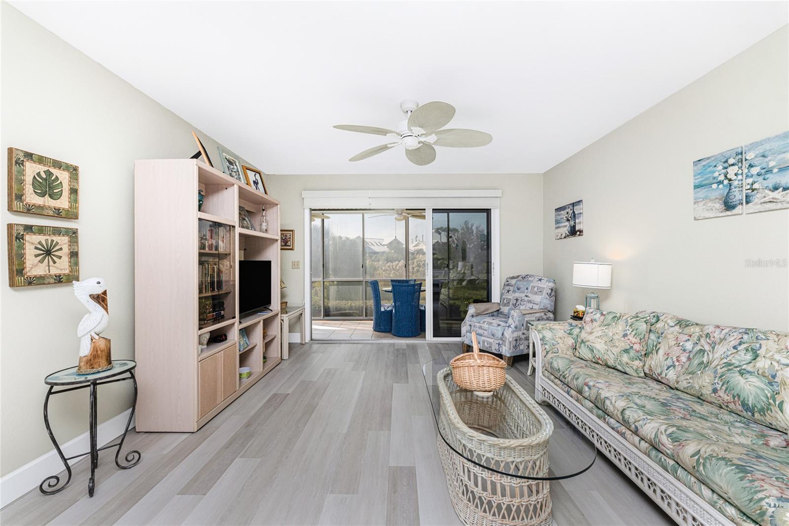 GOLDEN TEE PH 01 BLDG 14 - Residential