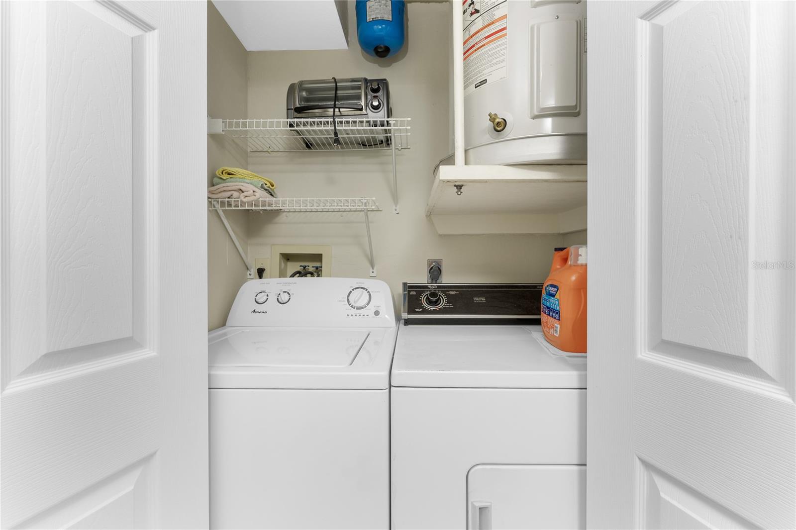 GOLDEN TEE PH 01 BLDG 14 - Residential