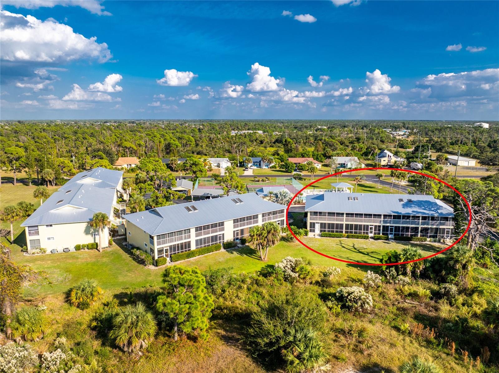 GOLDEN TEE PH 01 BLDG 14 - Residential