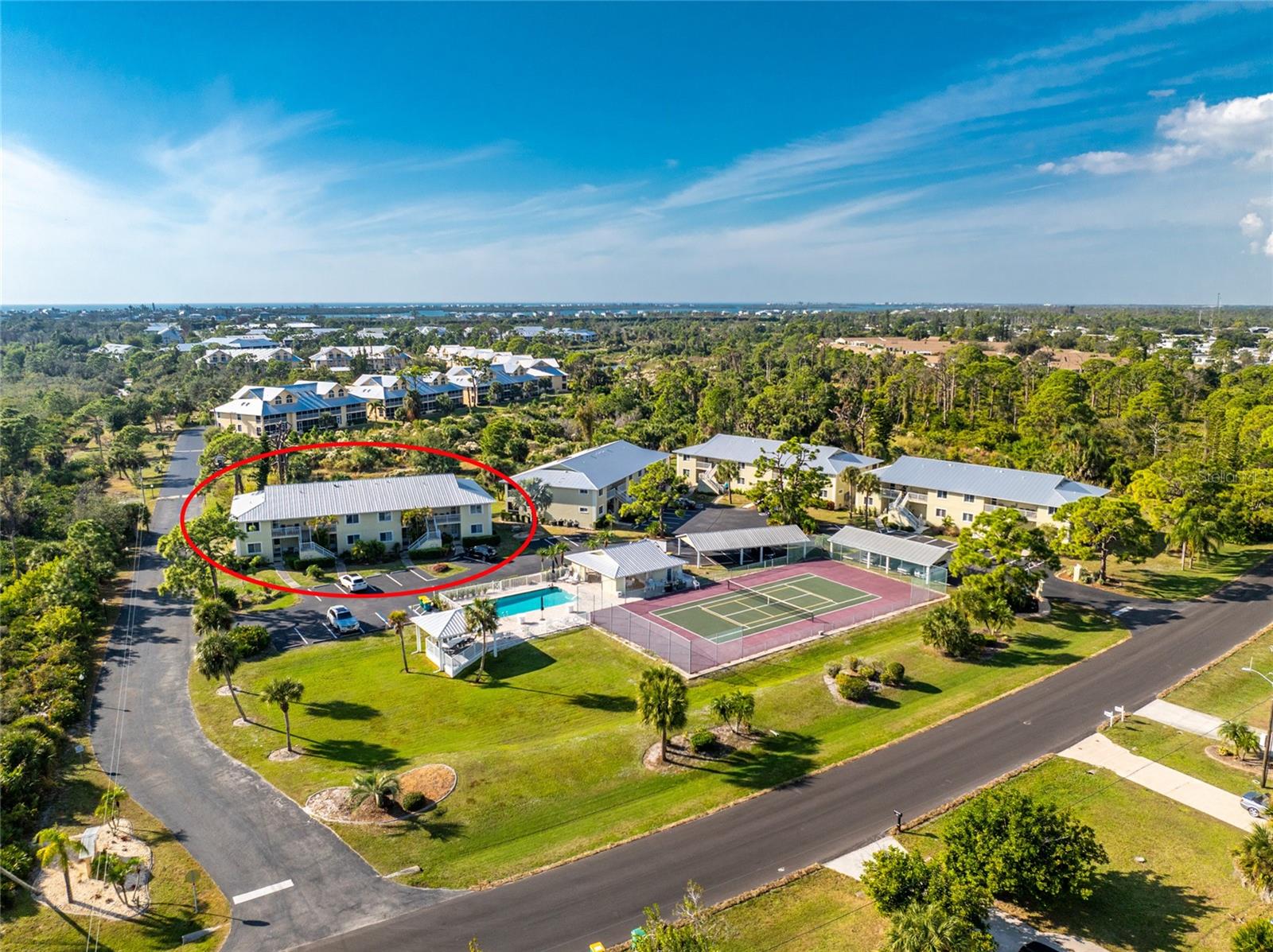 GOLDEN TEE PH 01 BLDG 14 - Residential