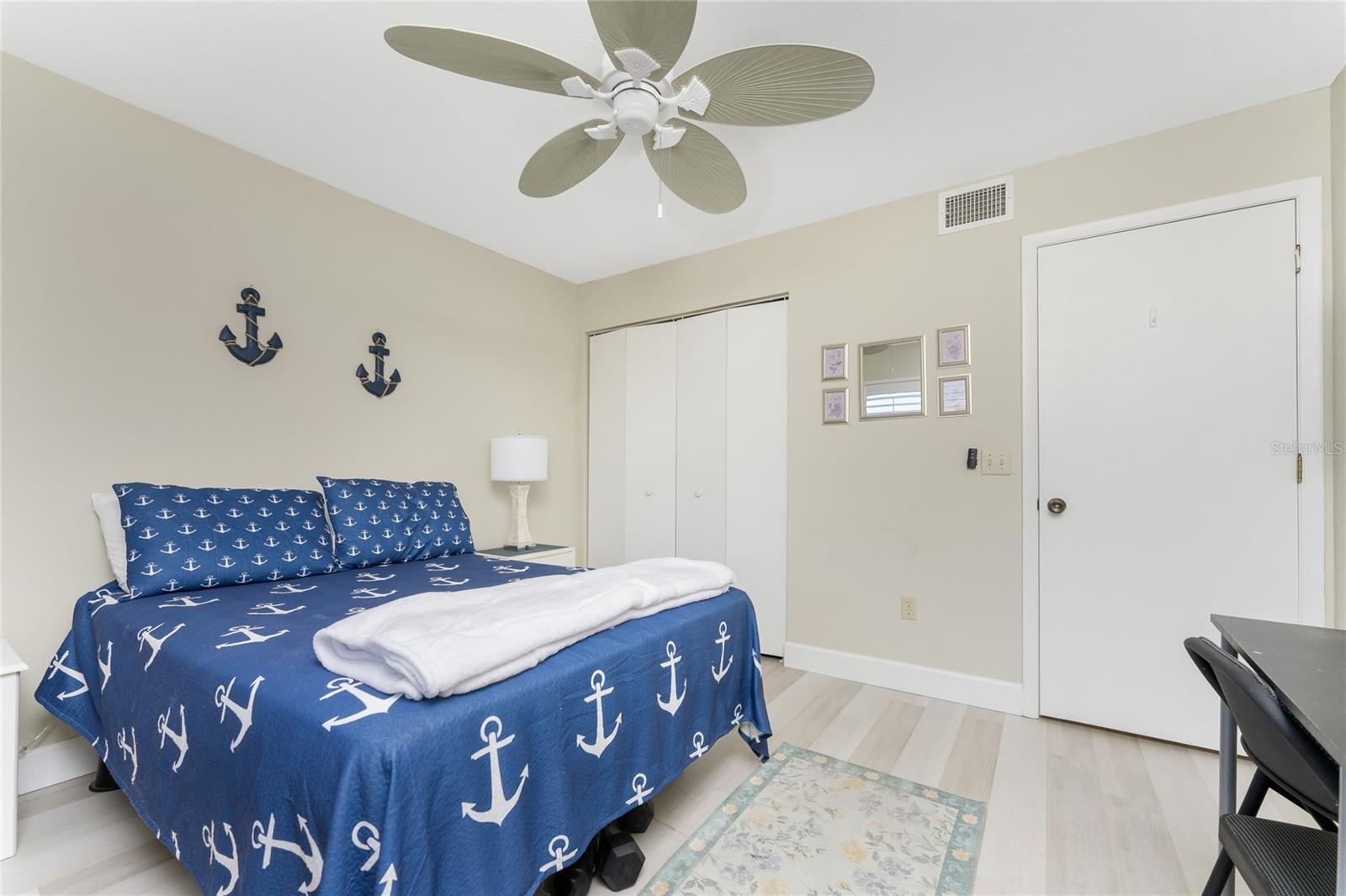 GOLDEN TEE PH 01 BLDG 14 - Residential