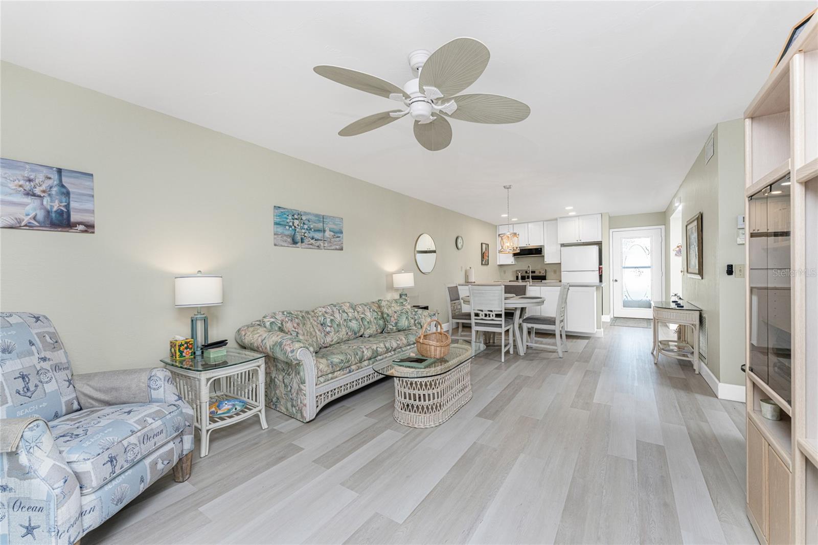 GOLDEN TEE PH 01 BLDG 14 - Residential