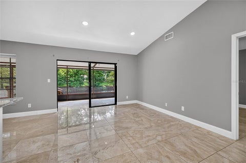 4004 Shoreside Circle, Tampa, FL 33624