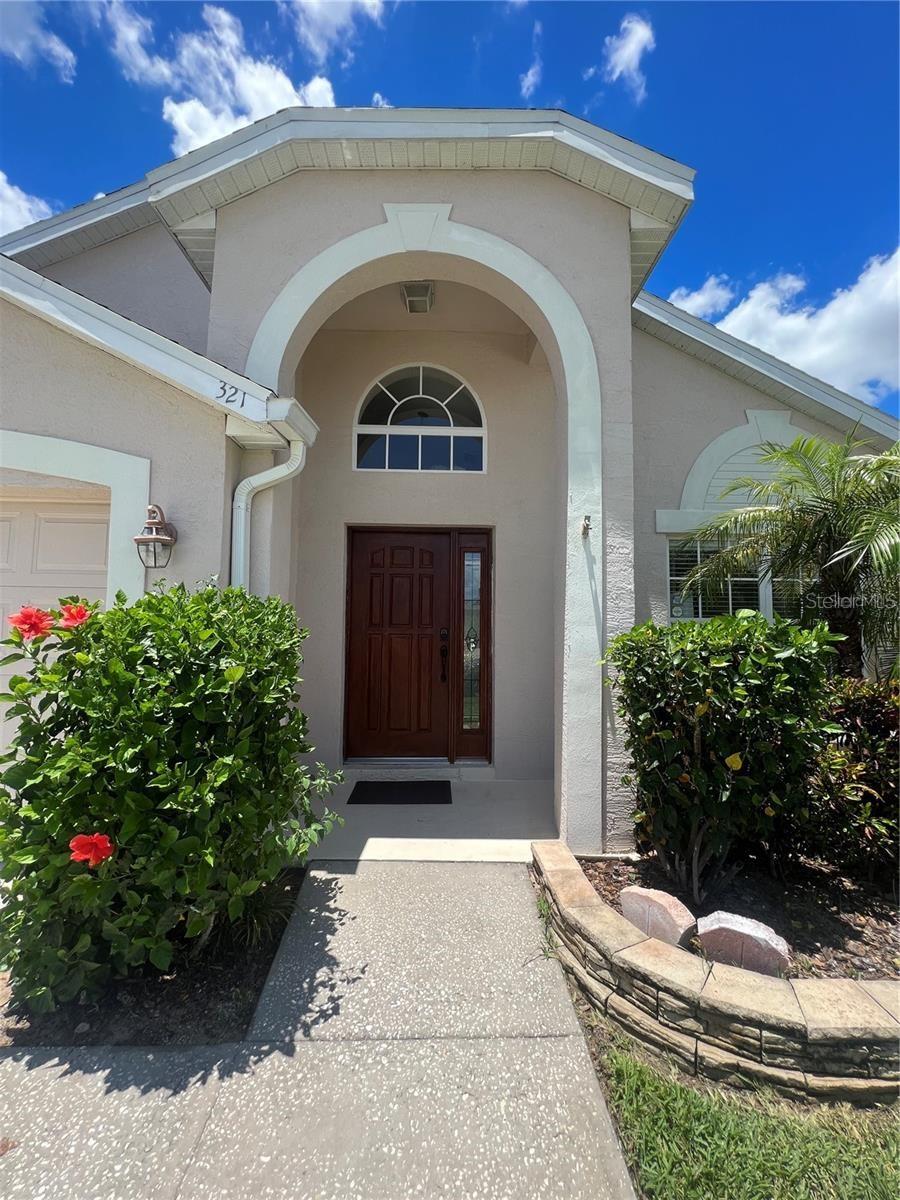 Photo of 321 Troon Circle, Davenport, FL 33897 (MLS # S5159174)