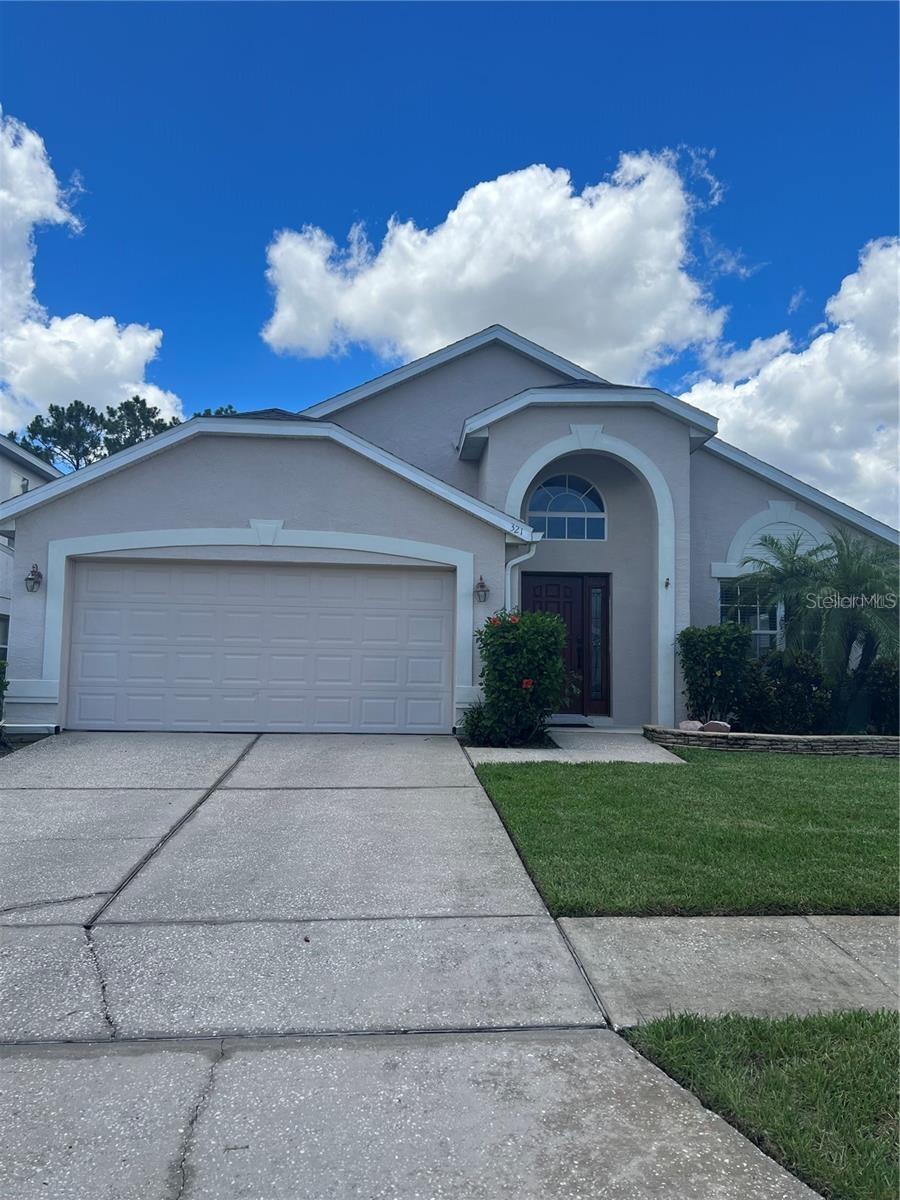 Photo of 321 Troon Circle, Davenport, FL 33897 (MLS # S5159174)