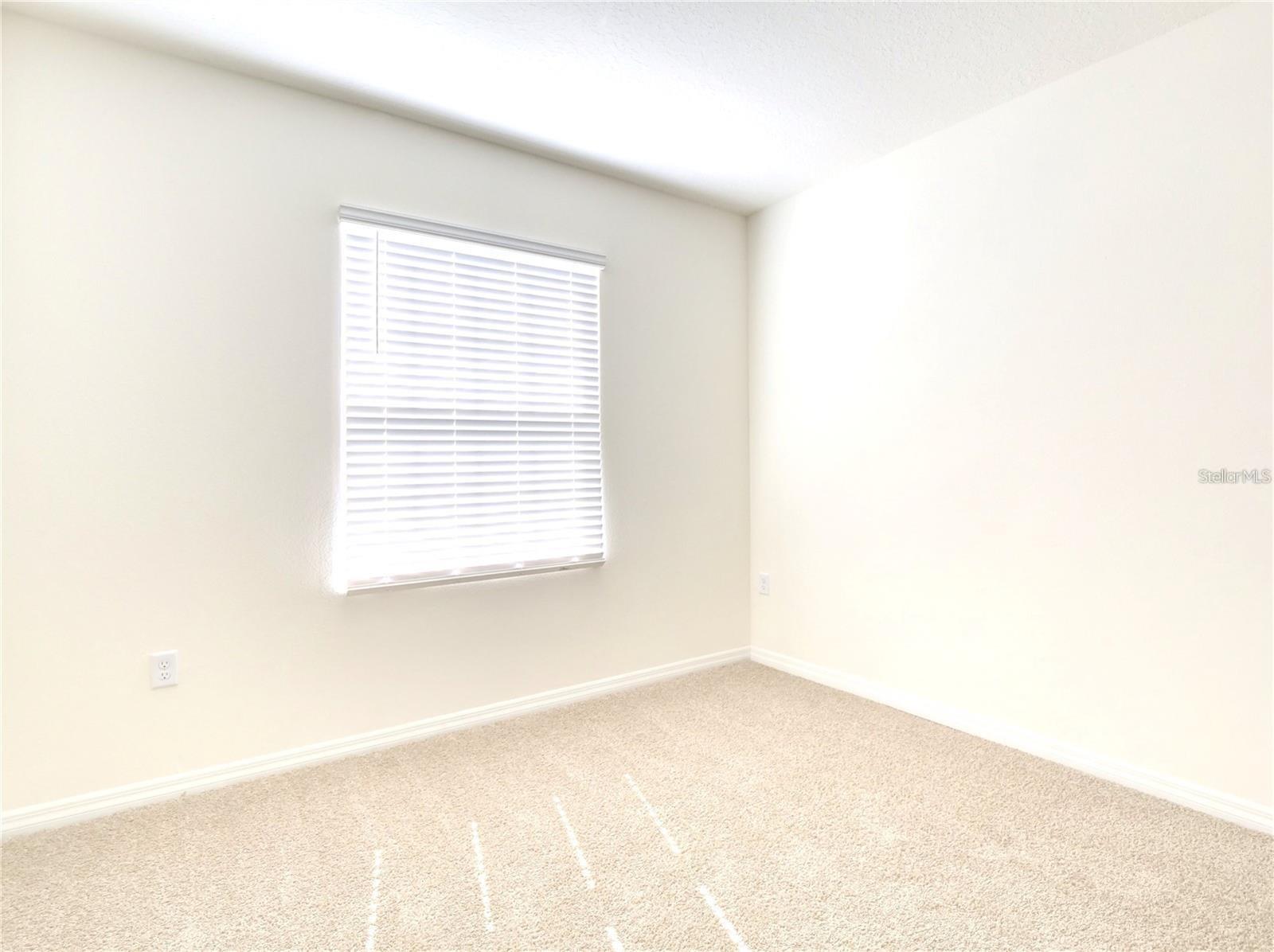 ATRIA/RIDGEWOOD LAKES - Residential