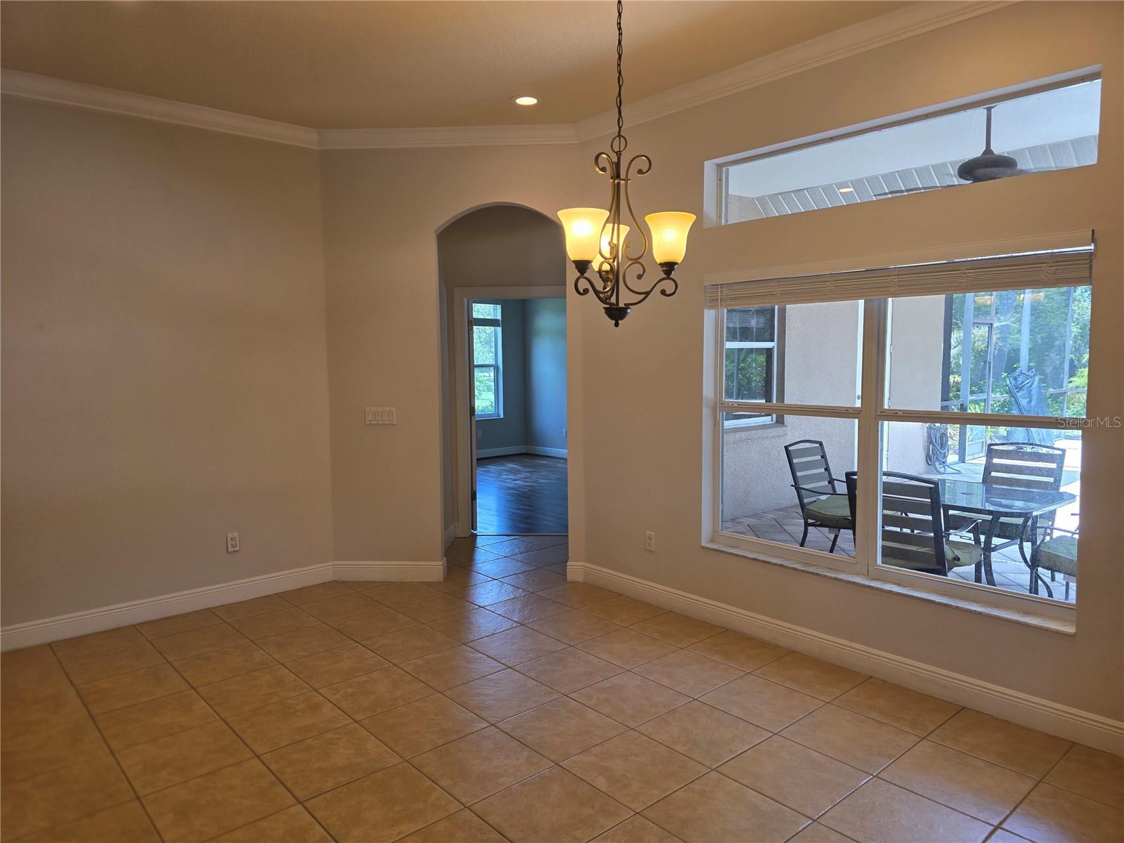 SANCTUARY ON LIVINGSTON - Residential