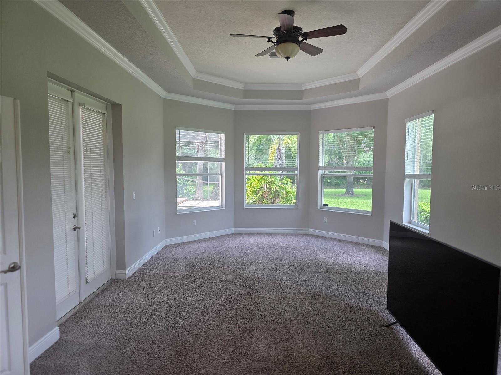 SANCTUARY ON LIVINGSTON - Residential