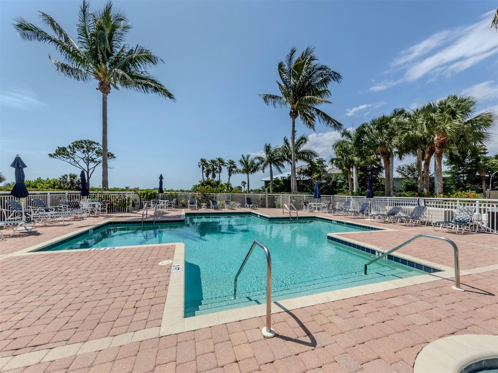 VILLAS AT BELLAGIO HARBOR VILLAGE - Residential