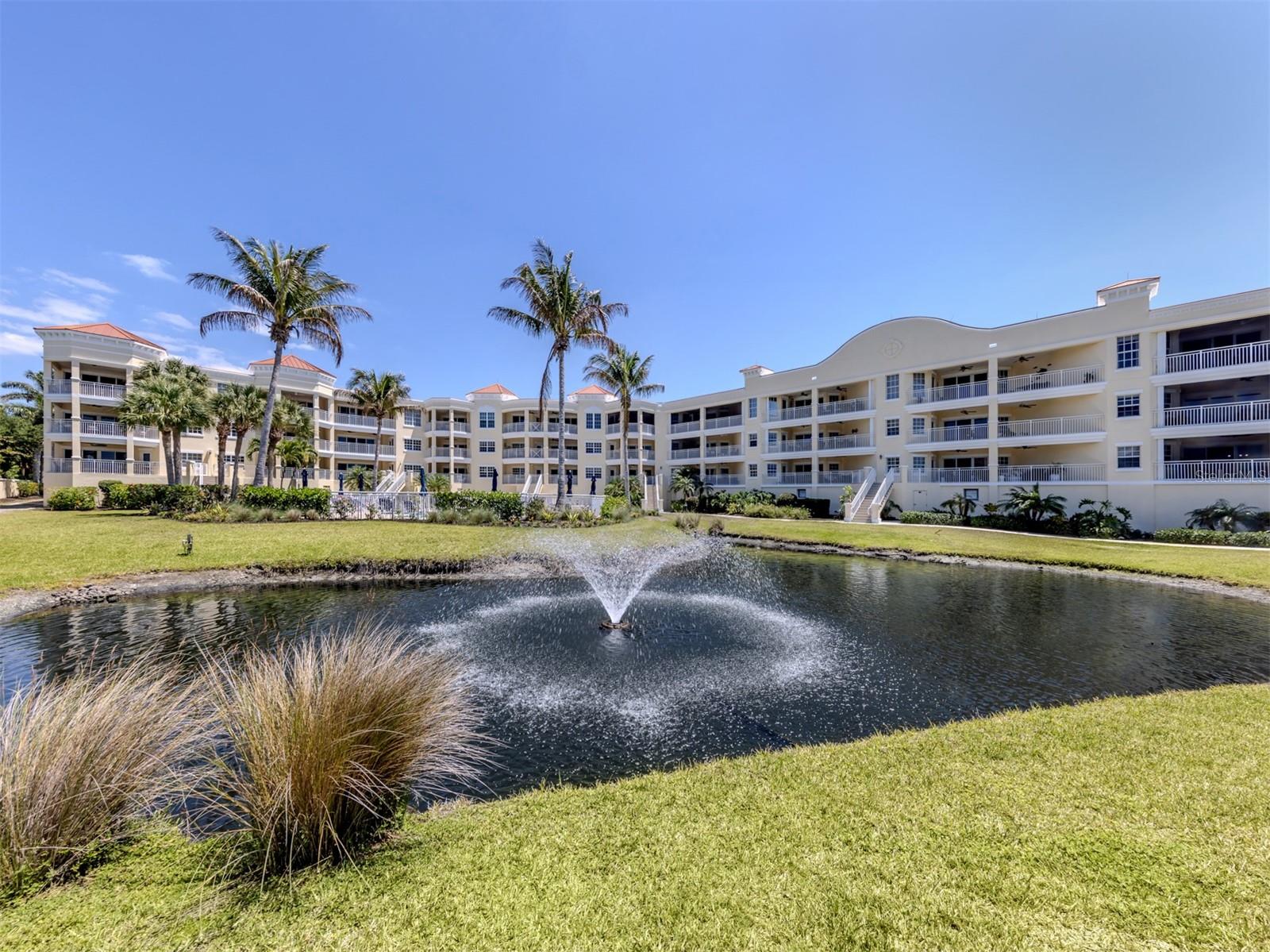 VILLAS AT BELLAGIO HARBOR VILLAGE - Residential