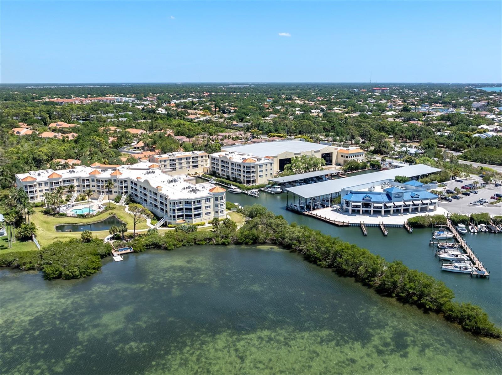 VILLAS AT BELLAGIO HARBOR VILLAGE - Residential