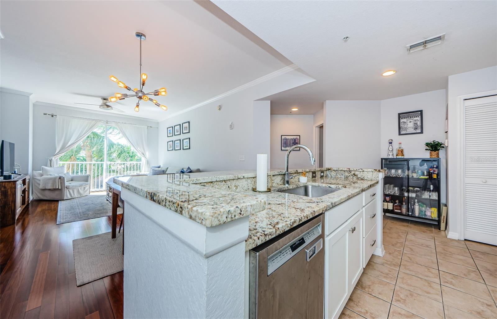 700 S HARBOUR ISLAND BOULEVARD 404