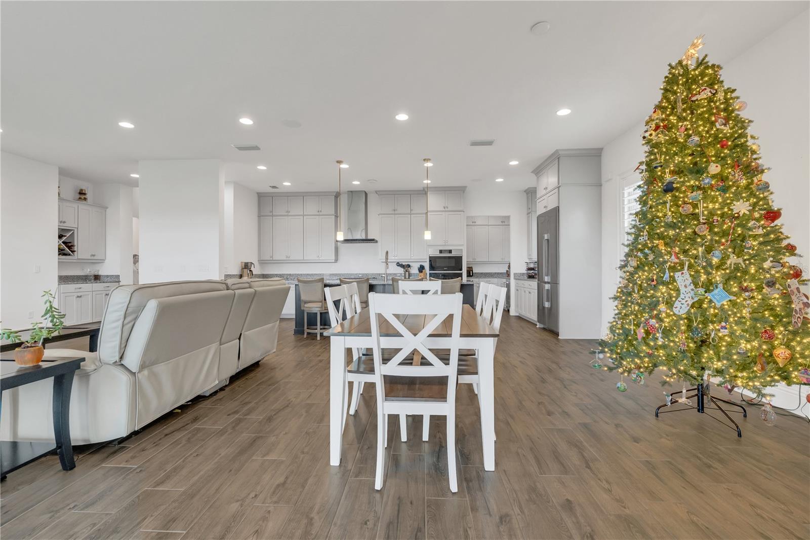 EAGLE CRK VILLAGE I PH 2 - Residential