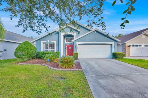 Photo of 8361 Westcott Shore Drive, Orlando, FL 32829 (MLS # S5132213)