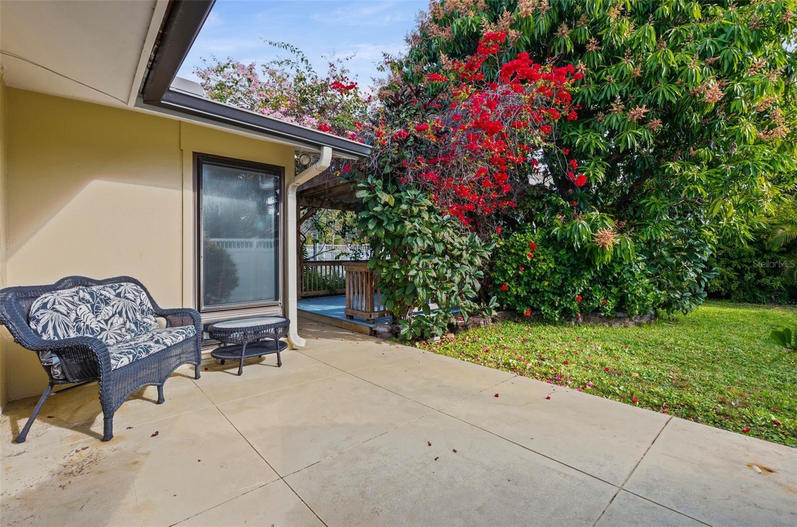 NORTH ISLES - Residential Lease