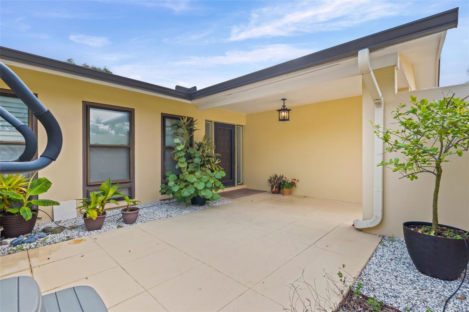 NORTH ISLES - Residential Lease