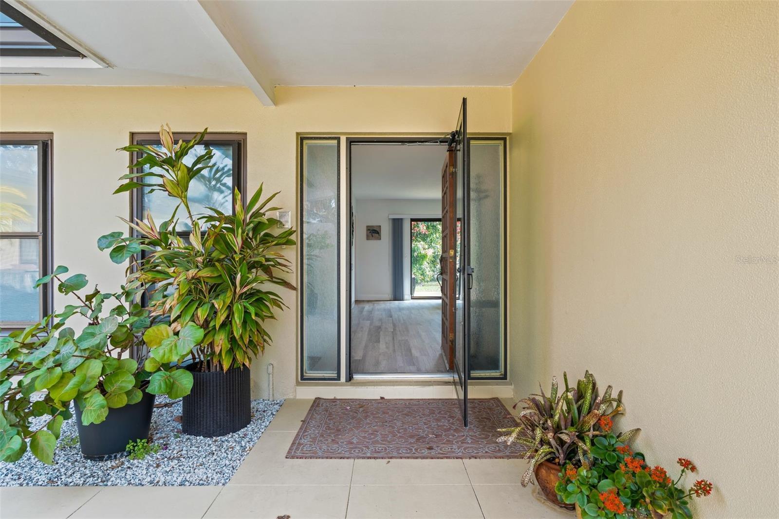 NORTH ISLES - Residential Lease