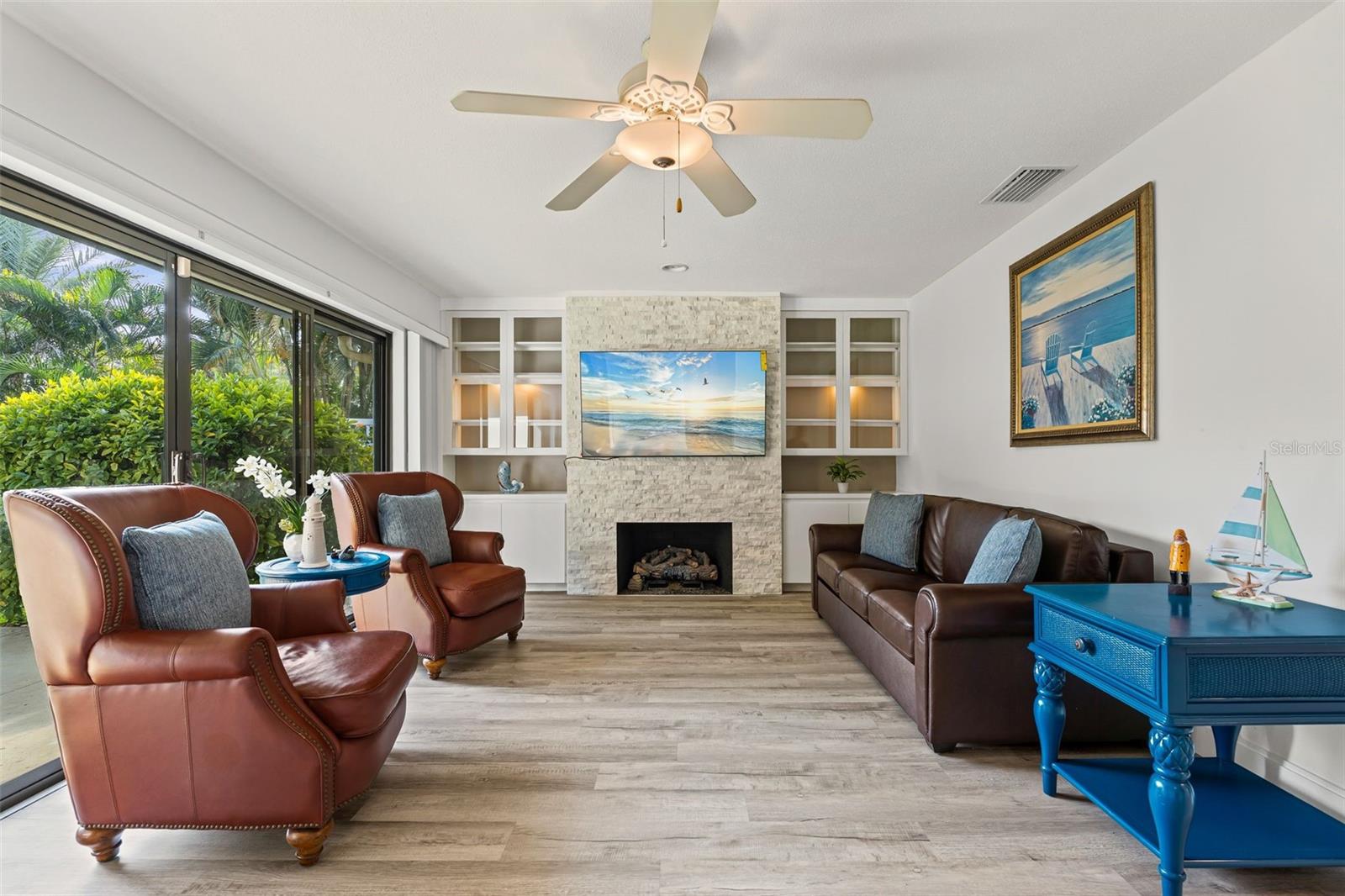 NORTH ISLES - Residential Lease