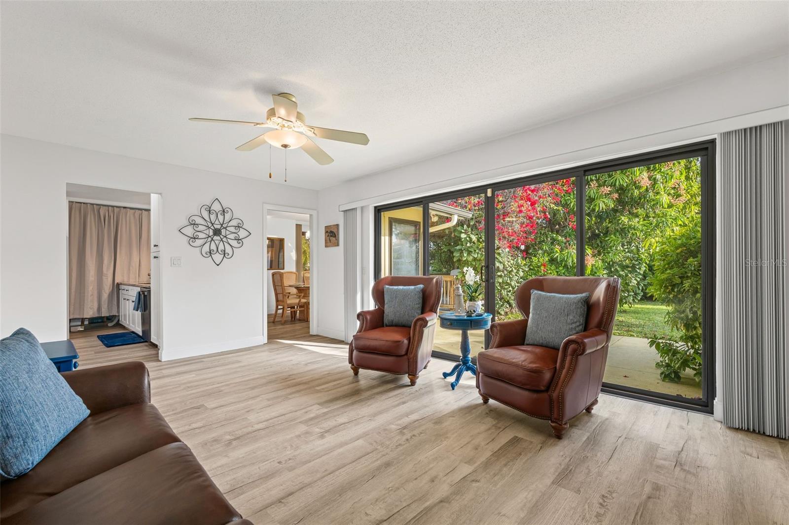 NORTH ISLES - Residential Lease