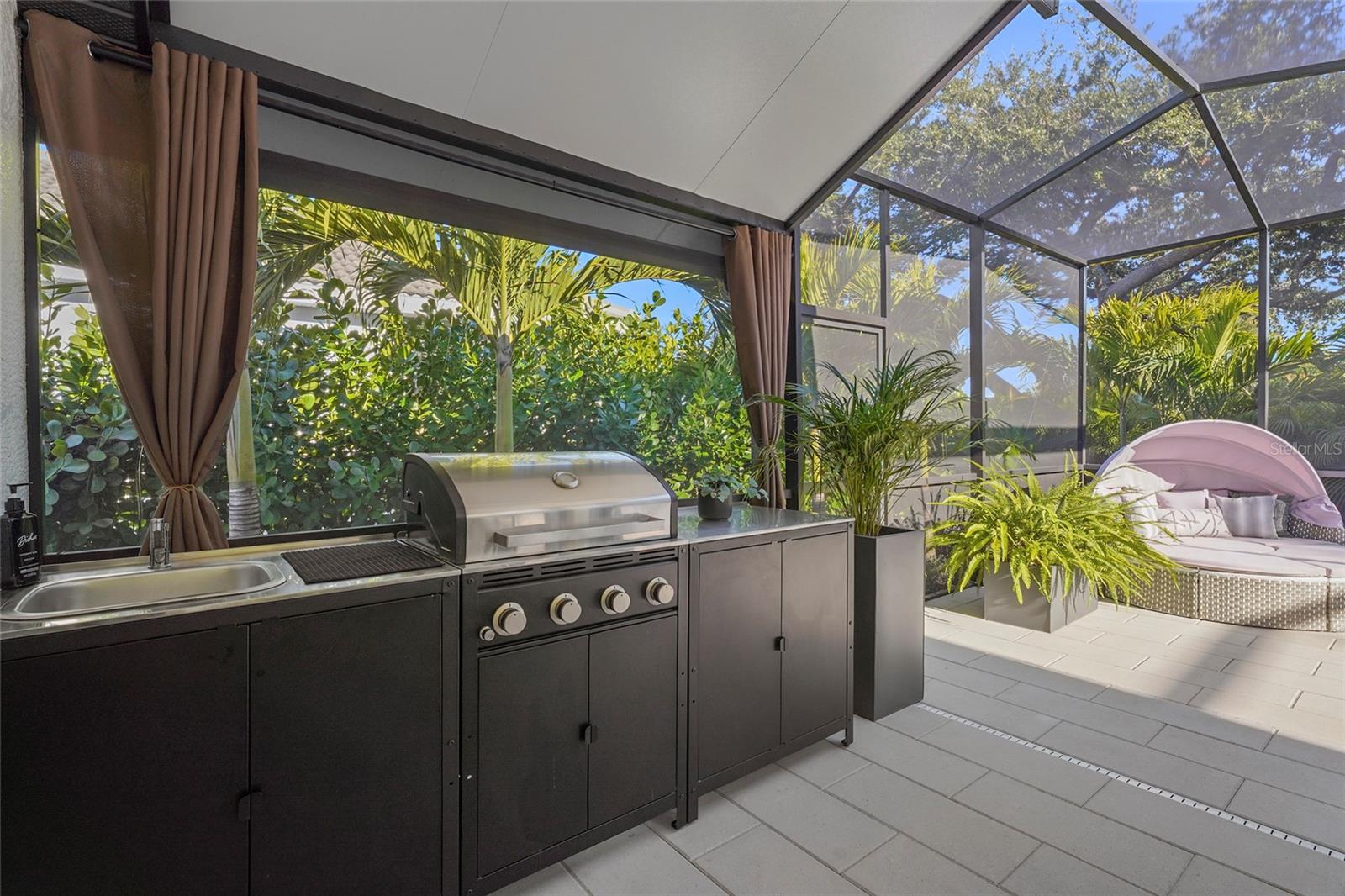 LONGPOND AT MOTE RANCH III - Residential